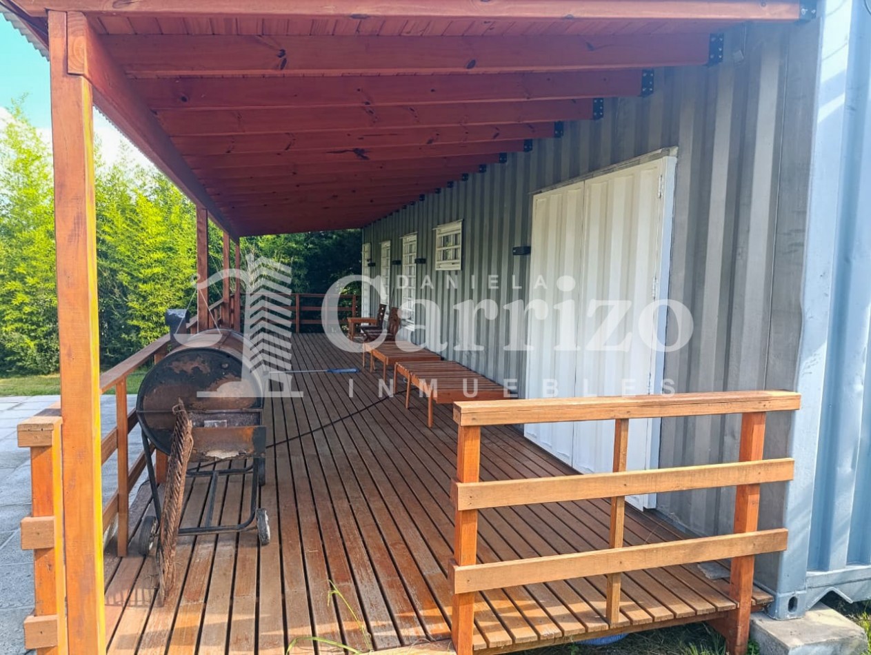 MODERNA Y SUSTENTABLE CASA CONTAINER 