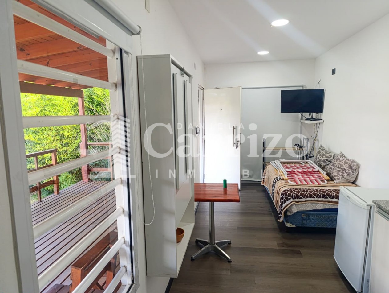 MODERNA Y SUSTENTABLE CASA CONTAINER 