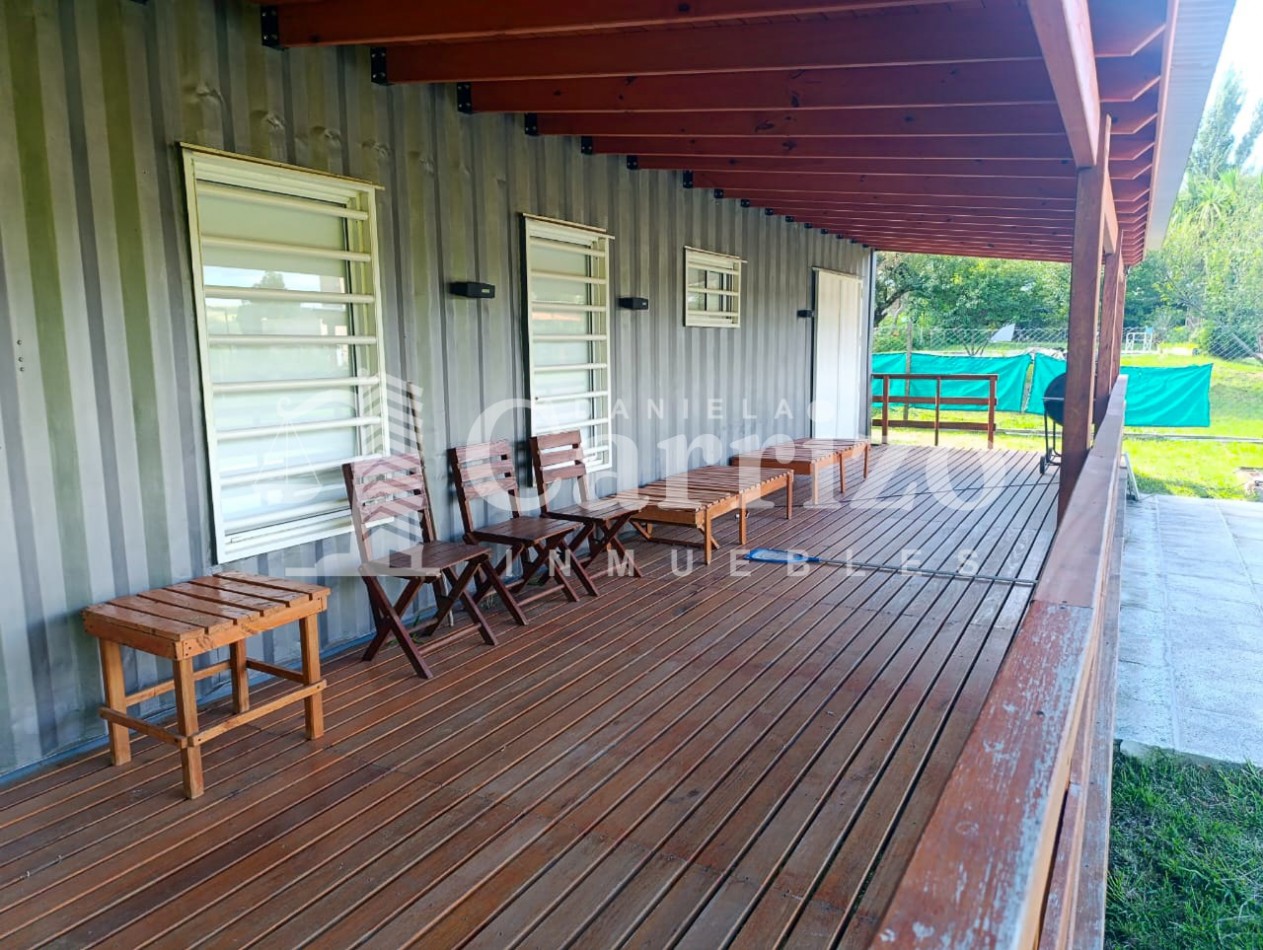 MODERNA Y SUSTENTABLE CASA CONTAINER 
