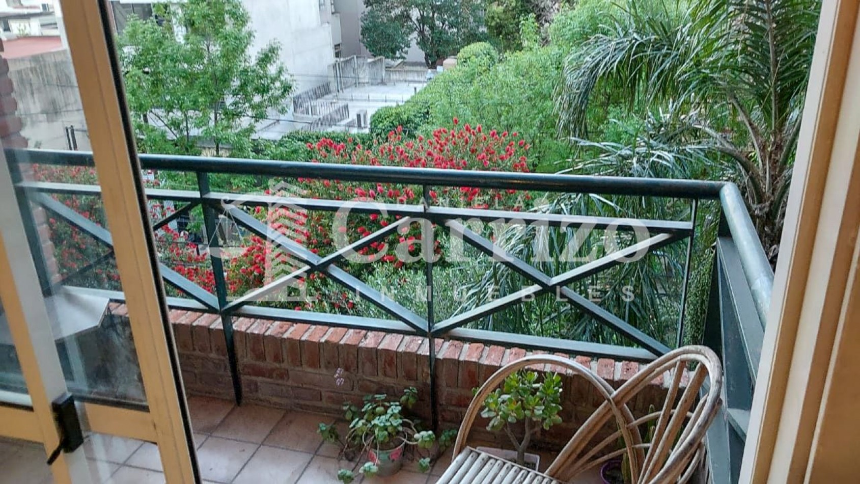 DEPARTAMENTO EN ALQUILER EN CASTELAR NORTE 