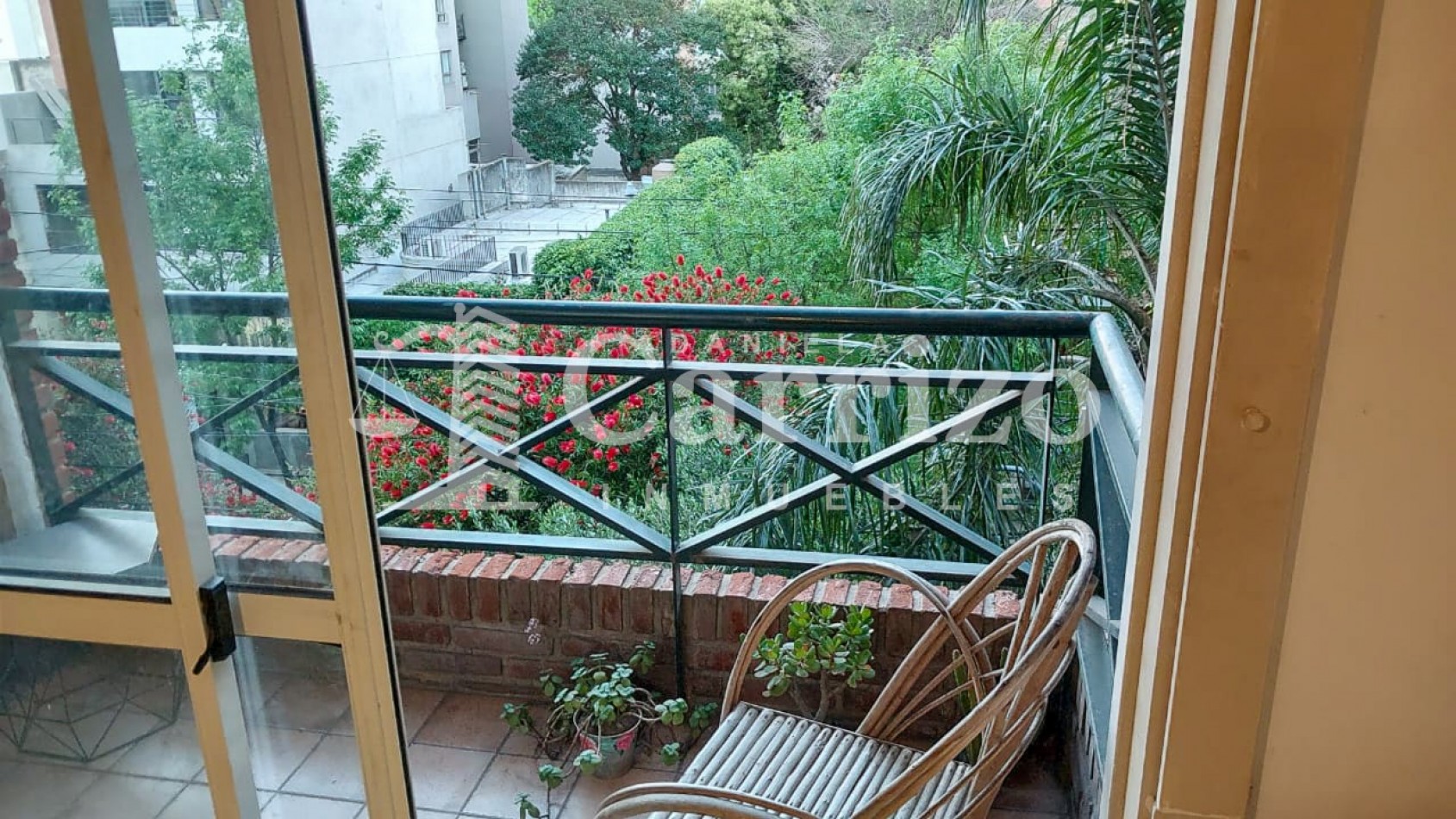 DEPARTAMENTO EN ALQUILER EN CASTELAR NORTE 