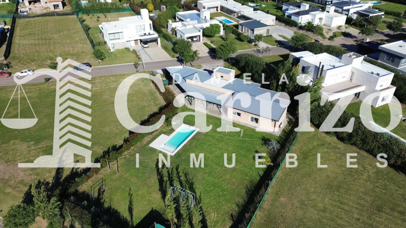 CASA EN VENTA EN BARRIO SIETE SOLES. CORDOBA