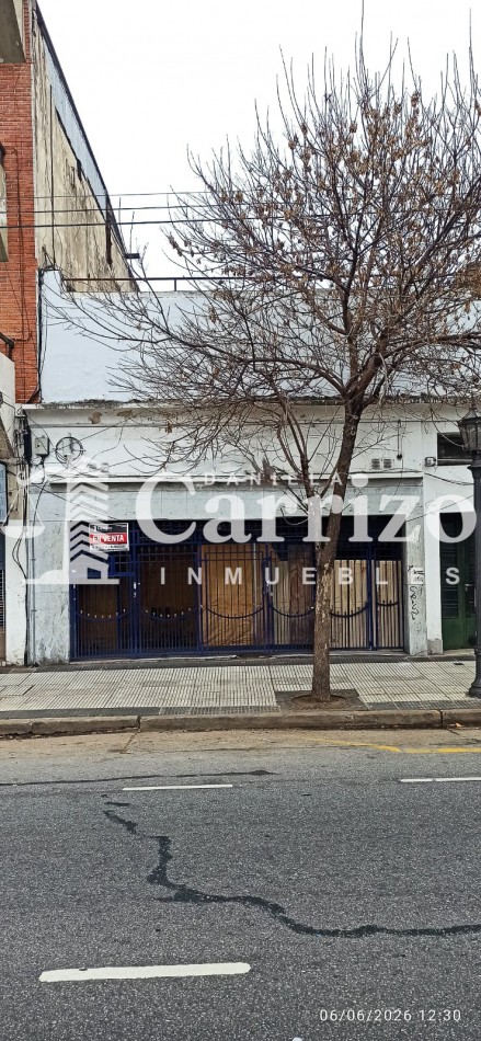 LOCAL COMERCIAL CON VIVIENDA EN AVENIDA ENTRE RIOS AL 1500, BALVANERA, CABA. 