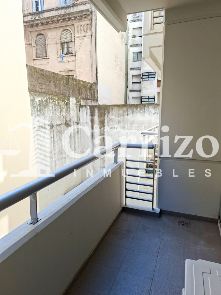 🌟 ¡ALQUILER DE DEPARTAMENTO DE DOS AMBIENTES EN BARRACAS! 🌟