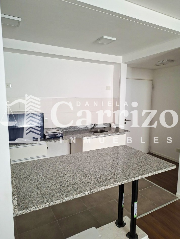 🌟 ¡ALQUILER DE DEPARTAMENTO DE DOS AMBIENTES EN BARRACAS! 🌟
